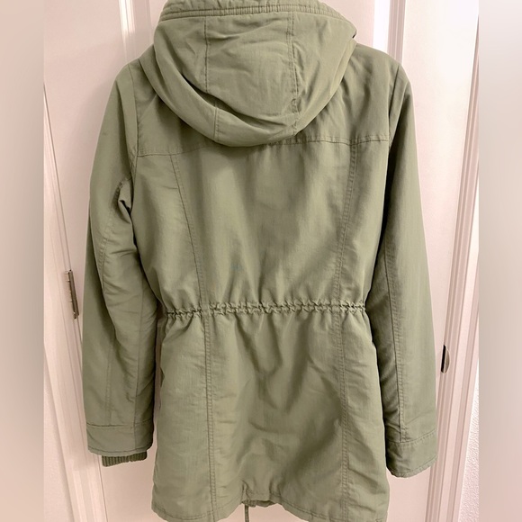 Womens Abercrombie jacket green size medium - Picture 3 of 5